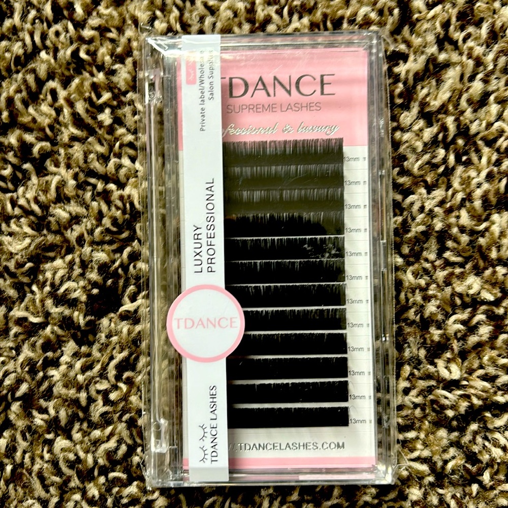 Luxury Lashes
